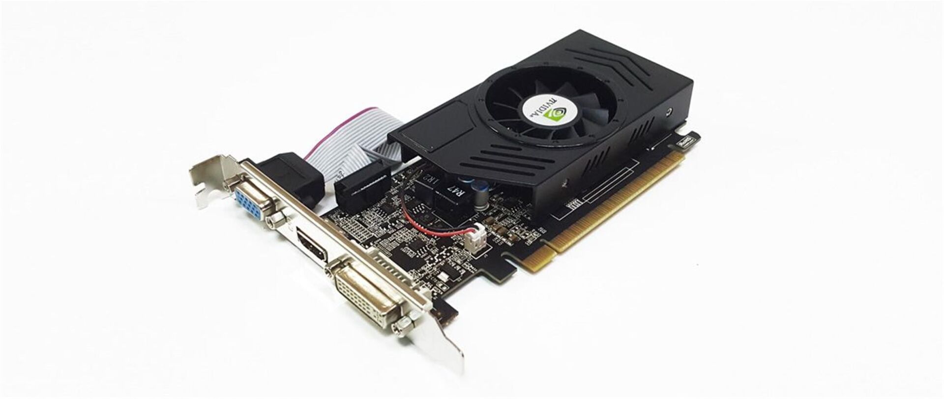 Quadro NVIDIA GeForce GT 730 4GB GDDR3 128-Bit Low Profile Ekran Kartı