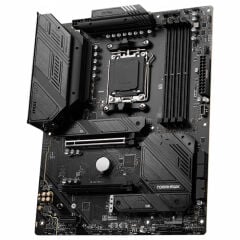 MSI MAG B650 TOMAHAWK WIFI DDR5 6600 MHz (OC) M.2 ATX AM5 Anakart – AMD B650 yonga seti, 4×DDR5‑7600 (OC) desteği, Wi‑Fi 6E, 2.5G LAN, PCIe 4.0, 3×M.2