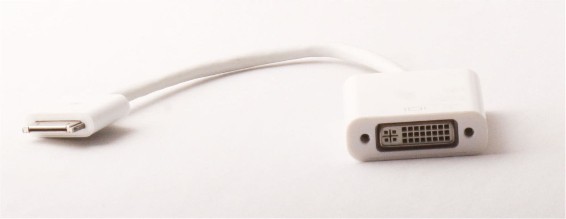 Vcom CG614 30-Pin Apple (iPhone 4/iPad 2-3) to DVI (24+5) Görüntü Aktarım Adaptörü