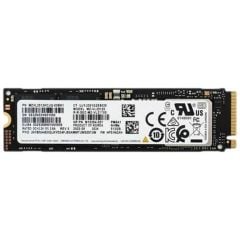 Samsung PM9A3 MZ-QL23T800 3.84 TB 2.5″ U.2 NVMe PCIe Gen 4 ×4 Kurumsal Sunucu SSD – Samsung V‑NAND TLC, PCIe 4.0, 6.900 MB/s okuma, 4.100 MB/s yazma, 1 M IOPS, TCG/Opal, PLP, 5 yıl garanti