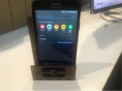 Megatech Doğal Ahşap Masaüstü Telefon ve Tablet Tutucu Stand