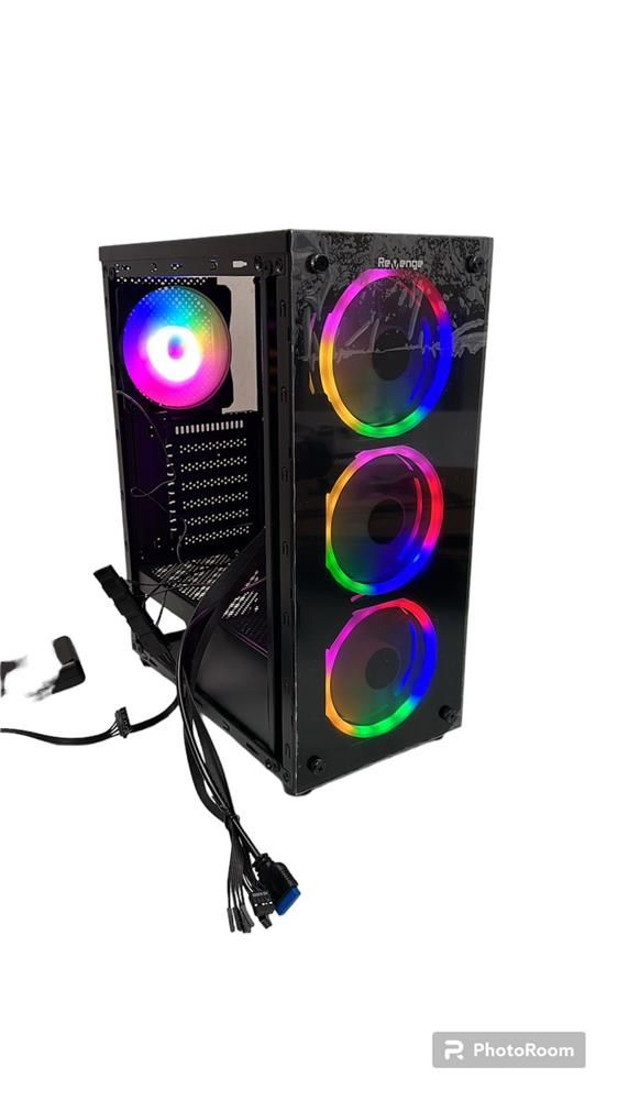 Revenge Clear 4 Fanlı Temperli Cam Panel PSU Yok Gaming Oyuncu Kasası