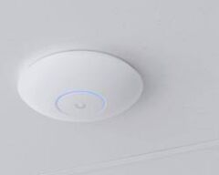 UBIQUITI UNIFI U7 PRO MAX WIFI ACCESS POINT