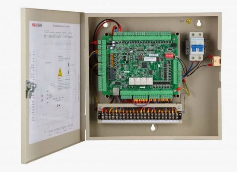 Hikvision DS-K2604T Profesyonel Seri 4 Kapı TCP/IP Geçiş Kontrol Paneli