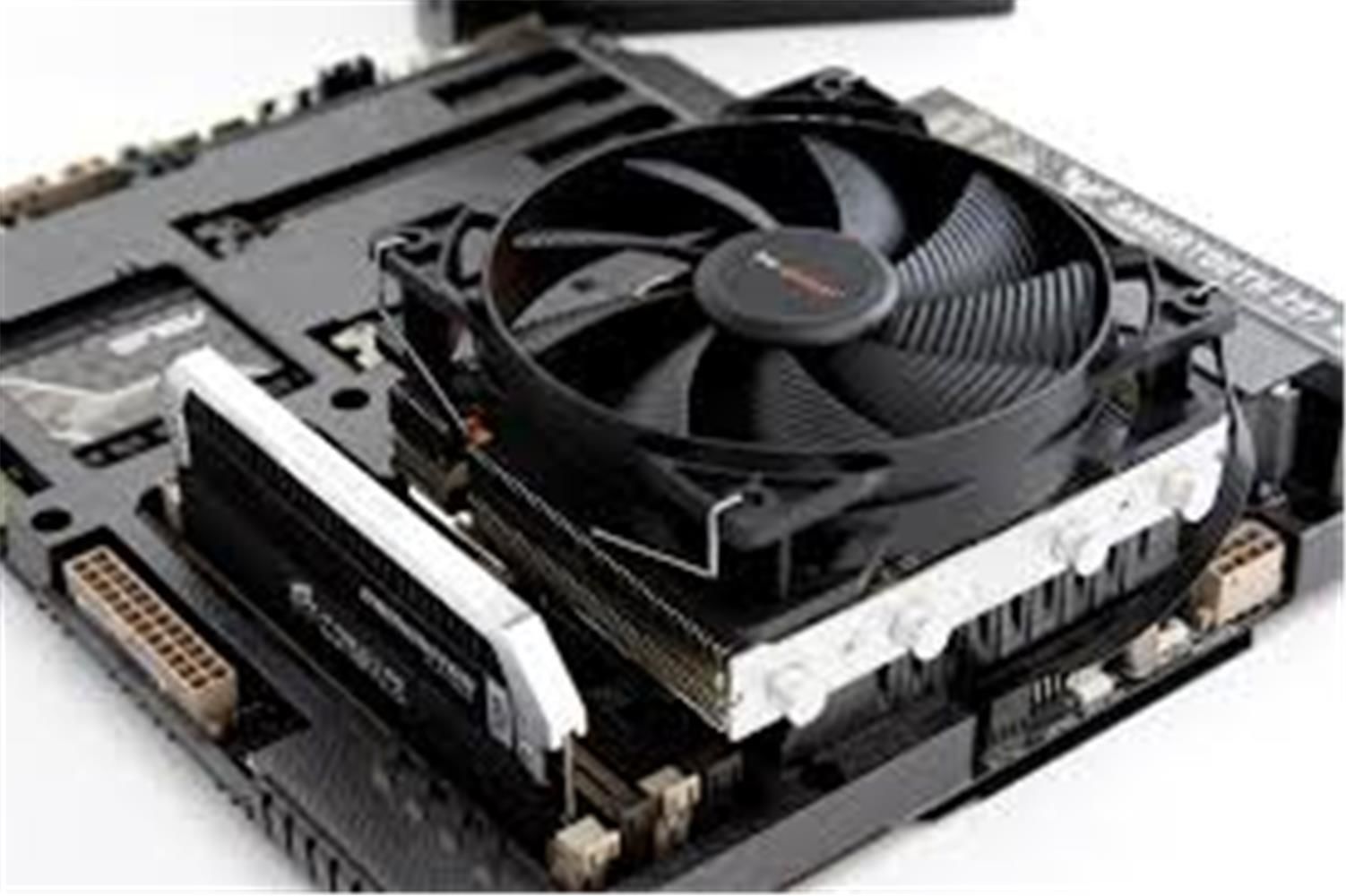 Be Quiet! SHADOW ROCK LP Top Flow CPU Cooler BK002 130 W TDP 4×6 mm Heatpipe 120 mm Pure Wings 2 PWM Fan Intel LGA‑1700/1200/115x/2011 – AMD AM5/AM4 75.4 mm Yükseklik Sessiz Soğutucu