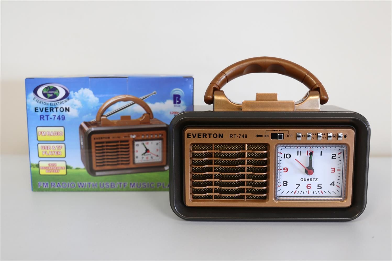 Everton Rt-749 Bluetooth FM-USB-TF-AUX Şarjlı Nostaljik Radyo